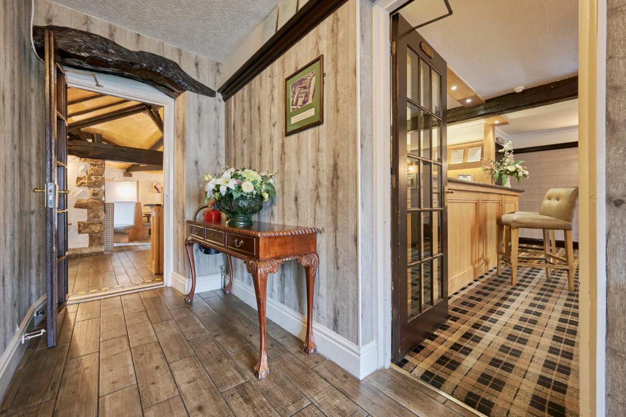 The Old Ginn House Inn Great Clifton Esterno foto